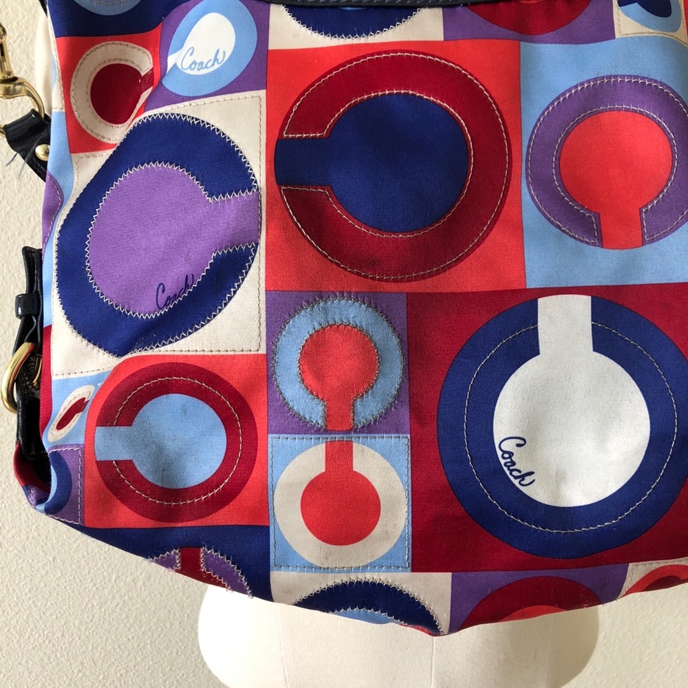 Crossbody Coach Purse - Picture 4 of 8